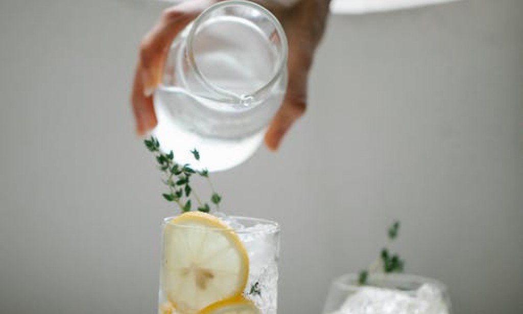 ما هو دايت مشروبات الديتوكس السحري ؟ ومدى فعاليته وتأثيره على انقاص الوزن وتبييض البشرة!!!