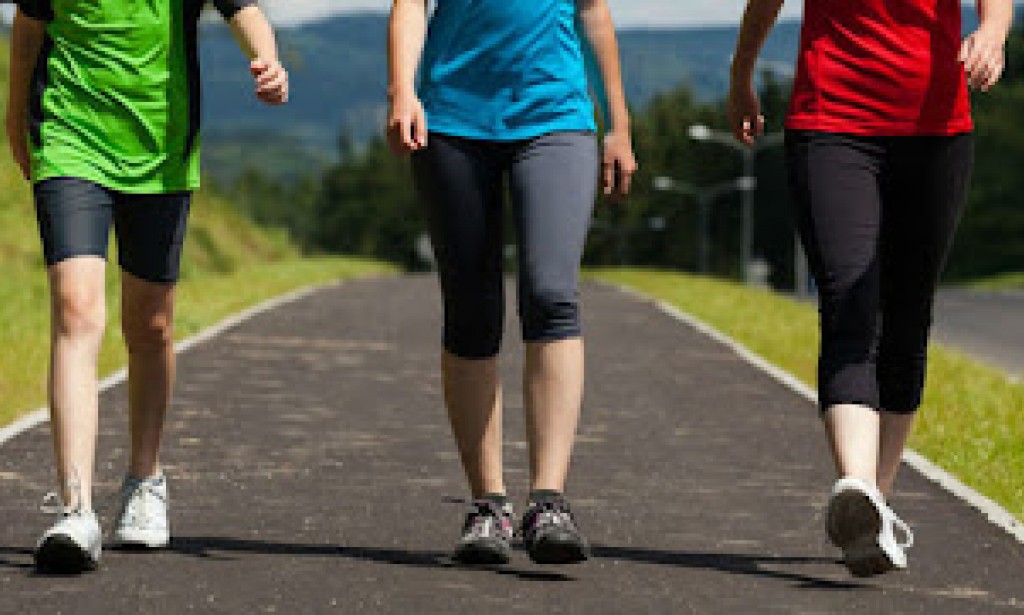 خمسة فوائد للمشي يومياً