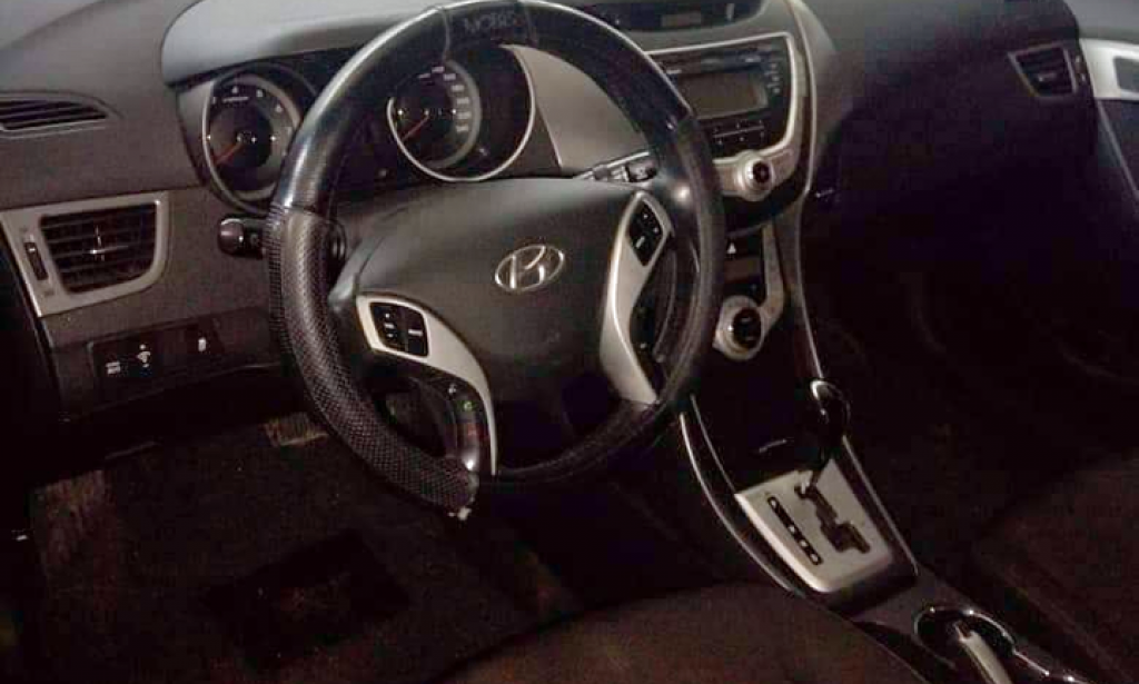 مميزات وعيوب سيارة هيونداى النترا . Hyunday Elantra hd