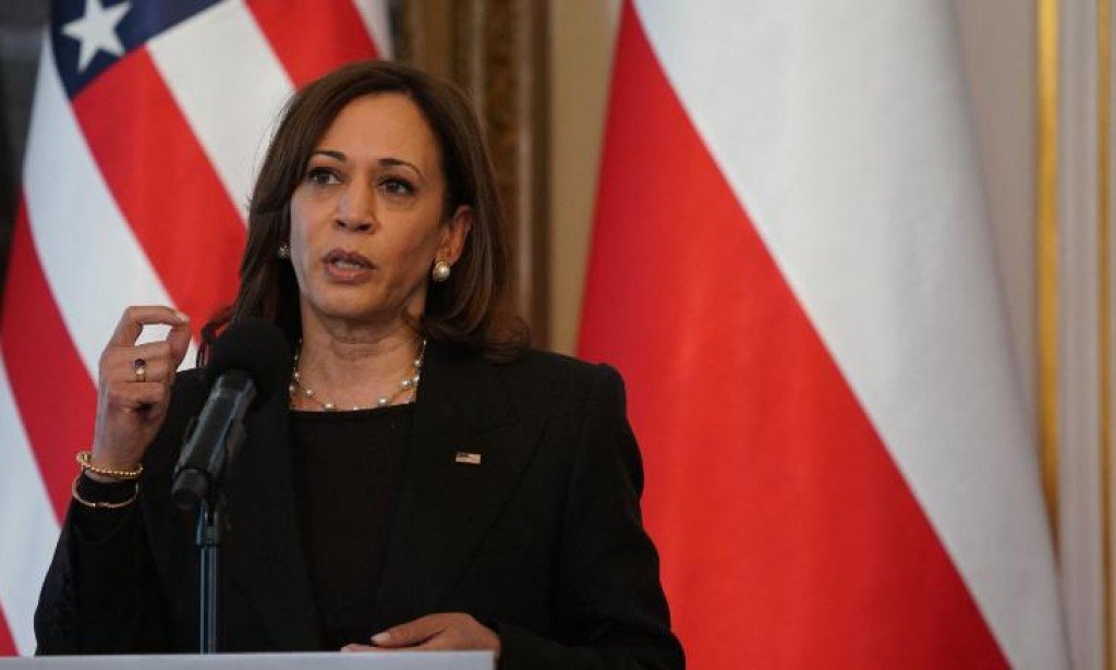 تقول هاريس إن التزام الولايات المتحدة تجاه الناتو "صارم" لأنها تهدف إلى طمأنة حلفائها الرومانيين
