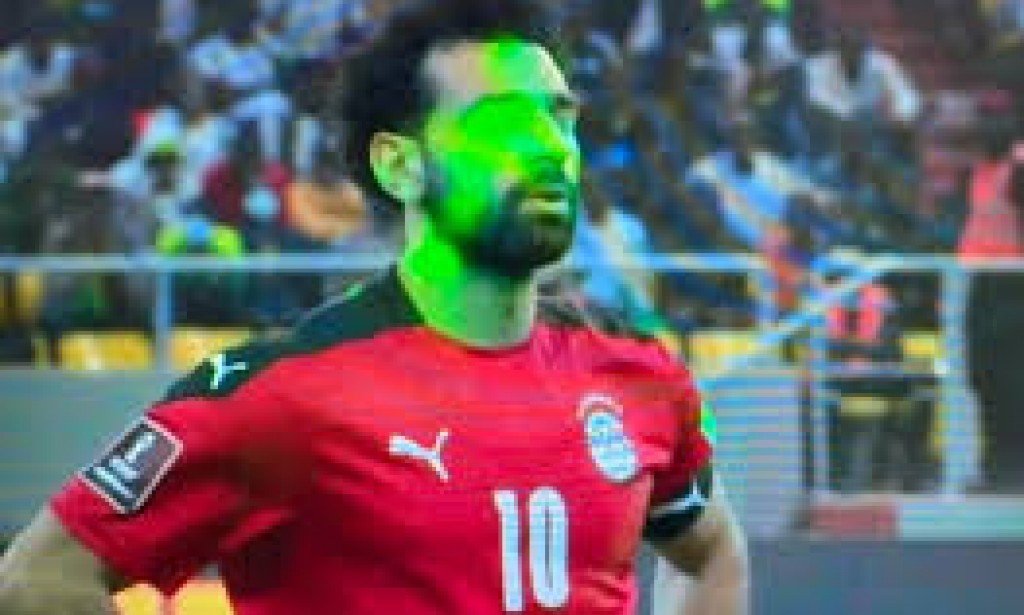 الفيفا يدرس تقارير "ليزر "مباراة مصر السنغال