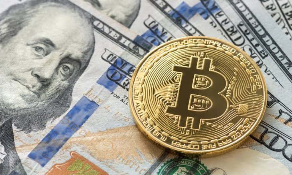 Digital currency News Today: Bitcoin Dips on Dollar, Fed Hopes