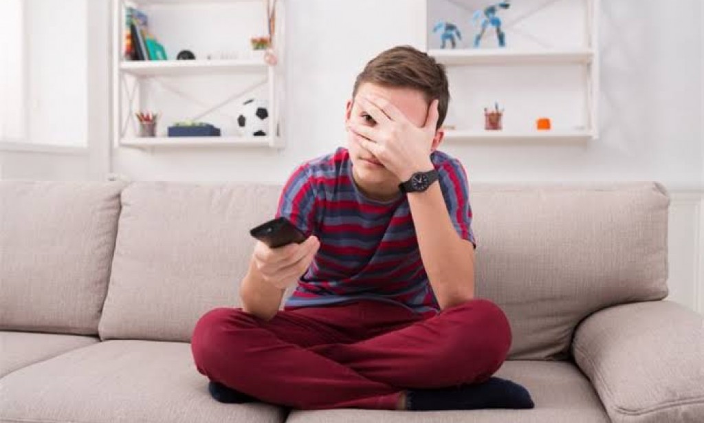 الفراغ يقتل صاحبه ومن أسباب الاستمناء