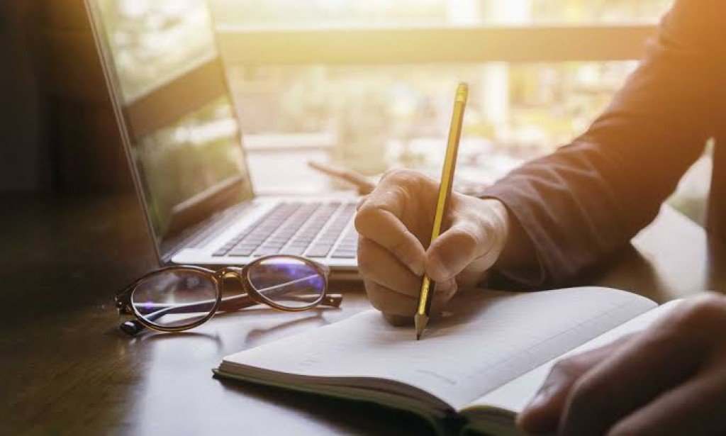 كيف تصبح كاتب محتوى محترف ومميز