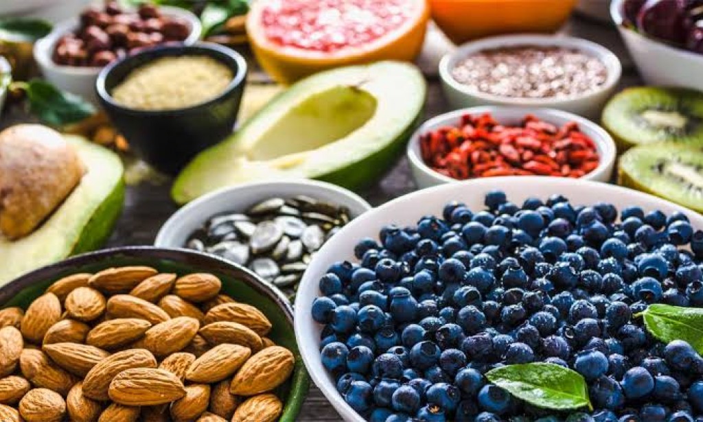 The Best Diet for Athletes: What to Eat and How to Train