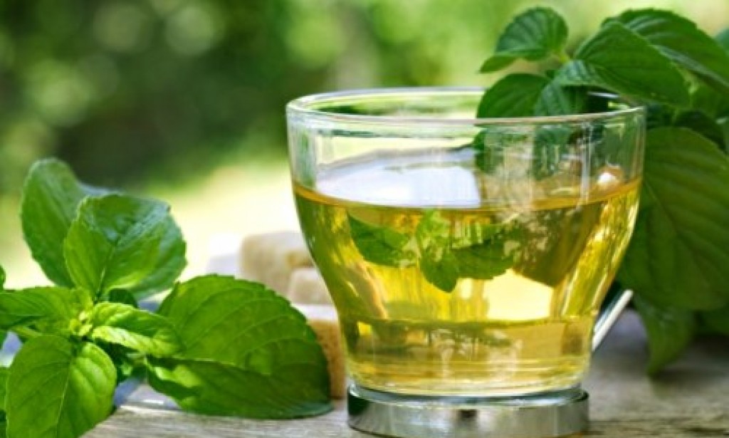 مشروبات لعلاج ارتجاع المرئ