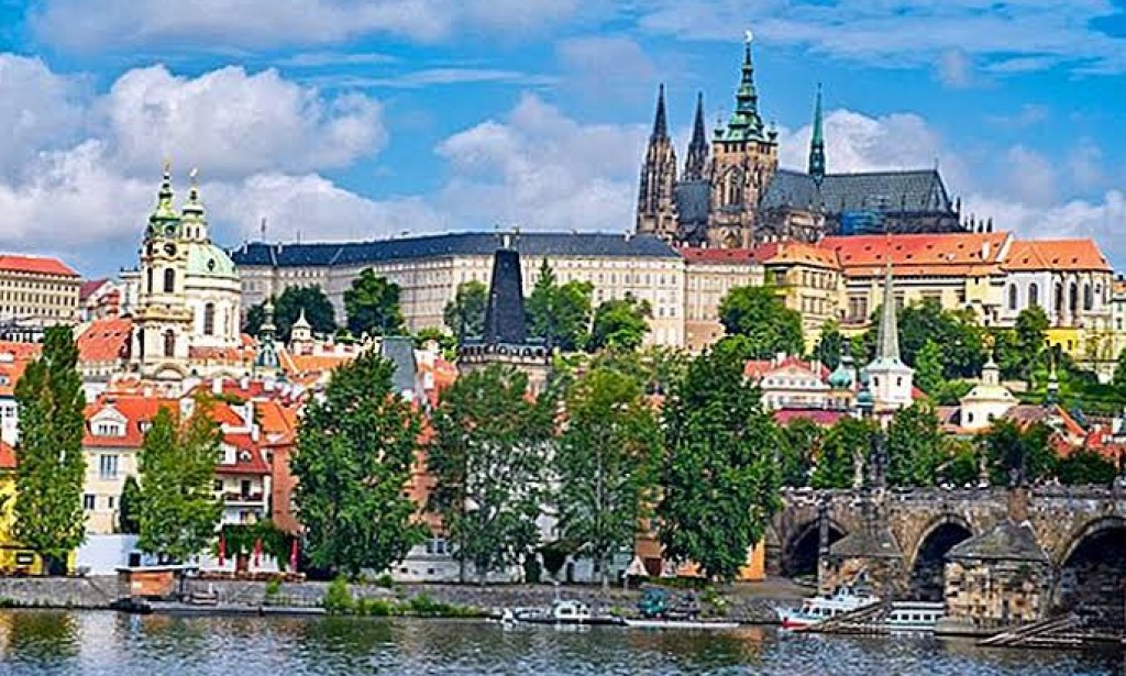 السياحة في براغ 2022