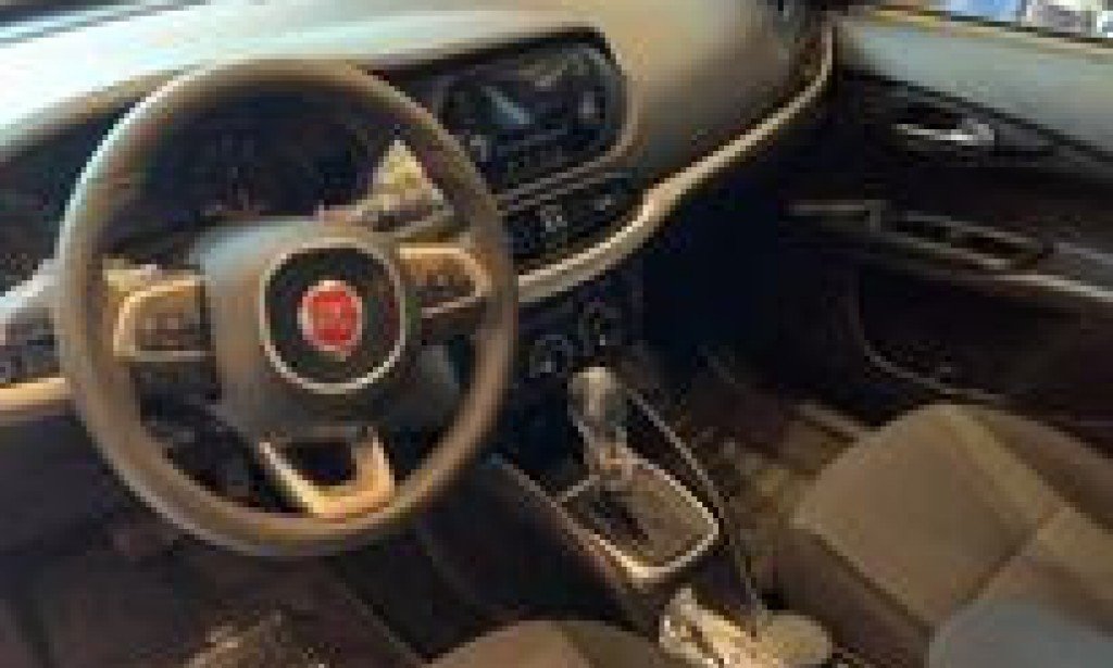 مميزات وعيوب سيارة فيات تيبو 2021