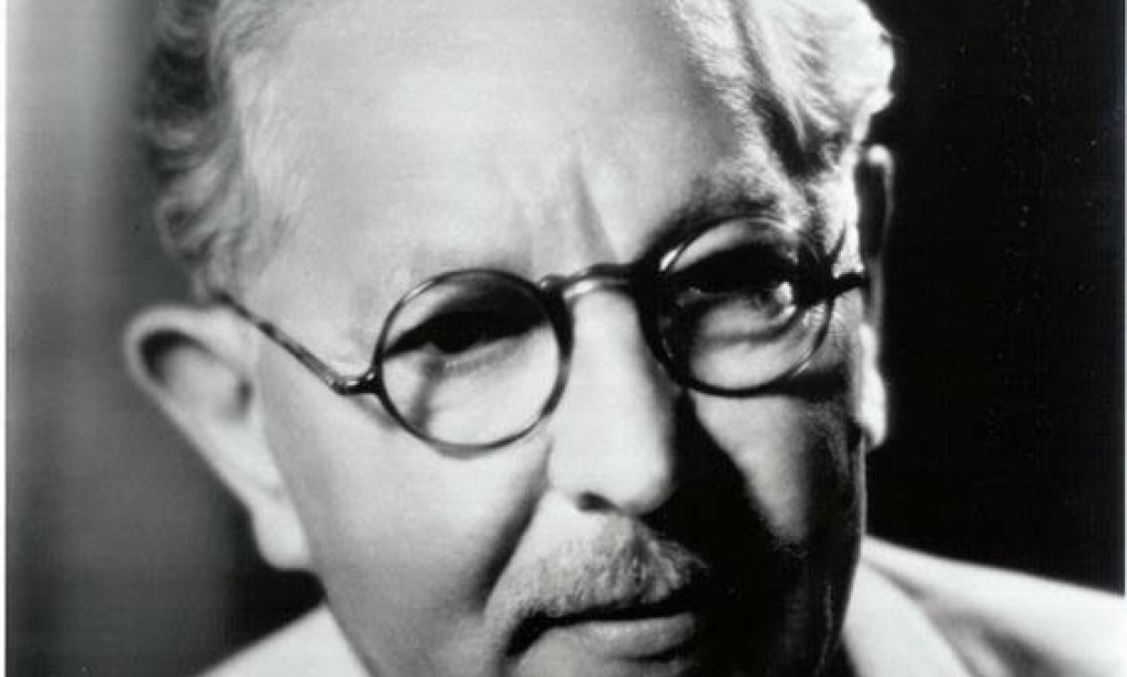 مخترع المكياج-ميك اب