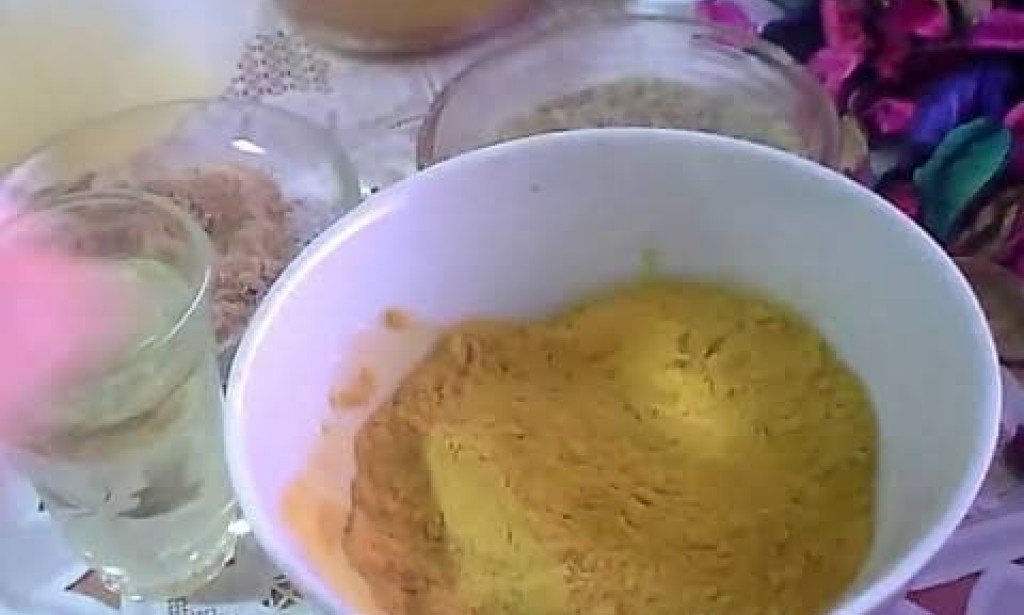 وصفات طبيعية لصبغ الشعر باللون الأشقر