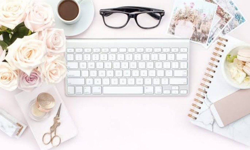 ?How to Make Money Blogging with in one months