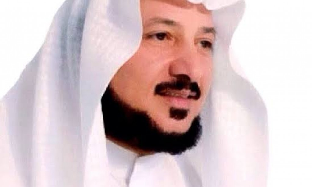 عبد الرحمن العشماوي:   أشعاره تقطر من الدماء ، وقصائده تغمرها الدموع