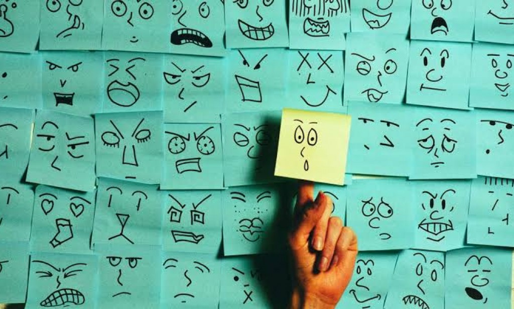 بيئة العمل السعيدة