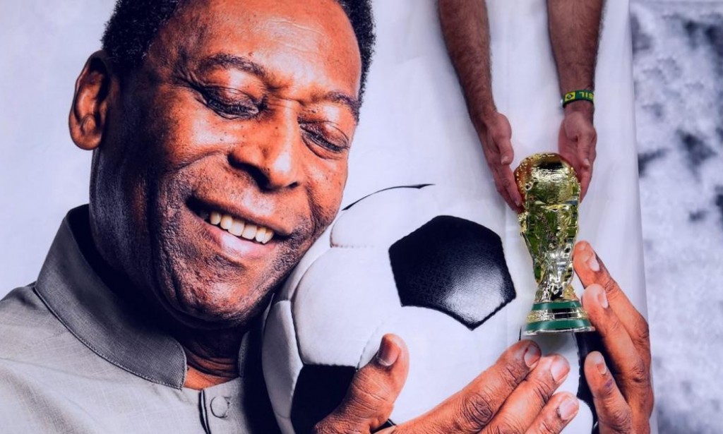 وفاة أسطورة البرازيل بيليه !!!