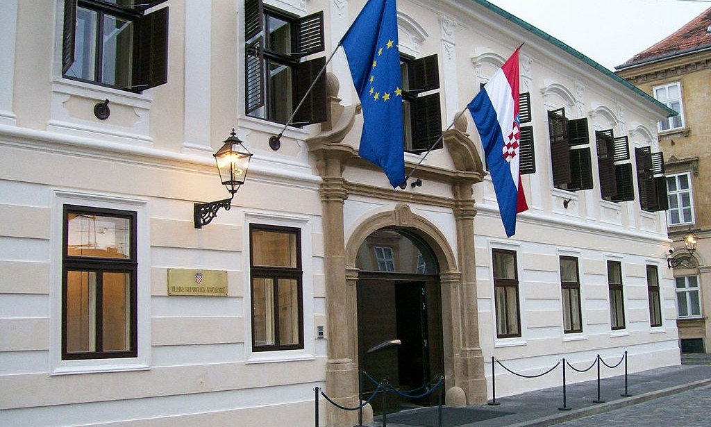 لماذا انضمت كرواتيا لمنطقه اليورو وتخلت عن عملتها