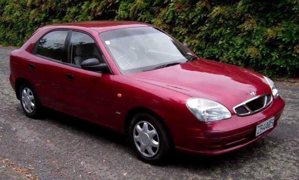 مميزات وعيوب سيارة نوبيرا