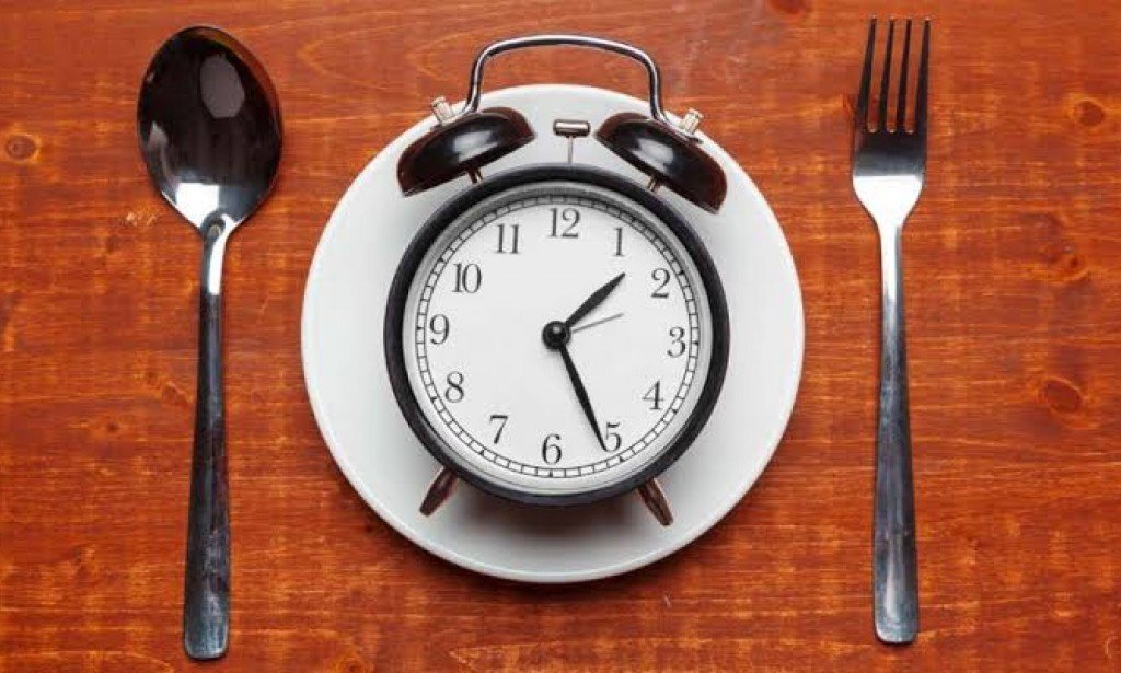 نظام الصيام المتقطع لانقاص الوزن وأشكاله وأنواعه