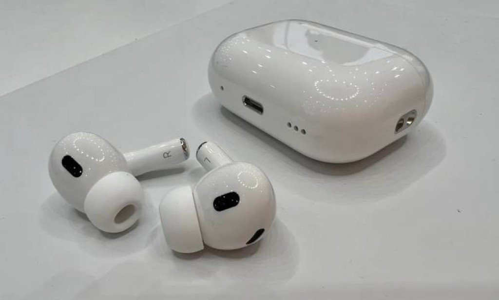 6 مميزات تجعلك تستخدم 2 AirPods Pro من أبل