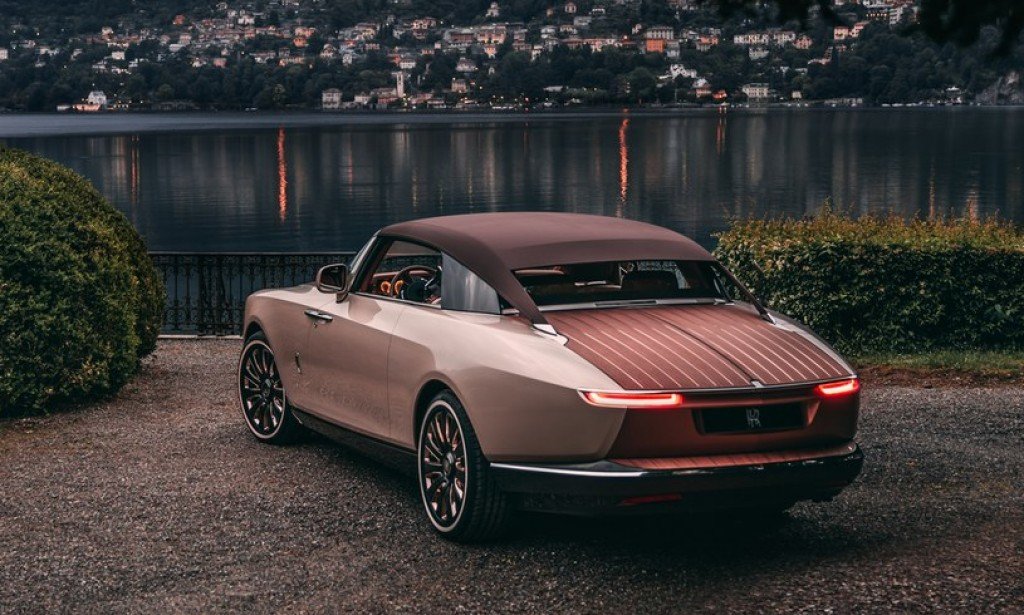 أسعار أغلى السيارات في العالم