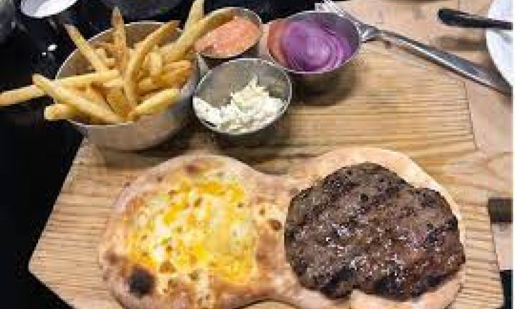 مطعم لبناني بالرياض عوائل