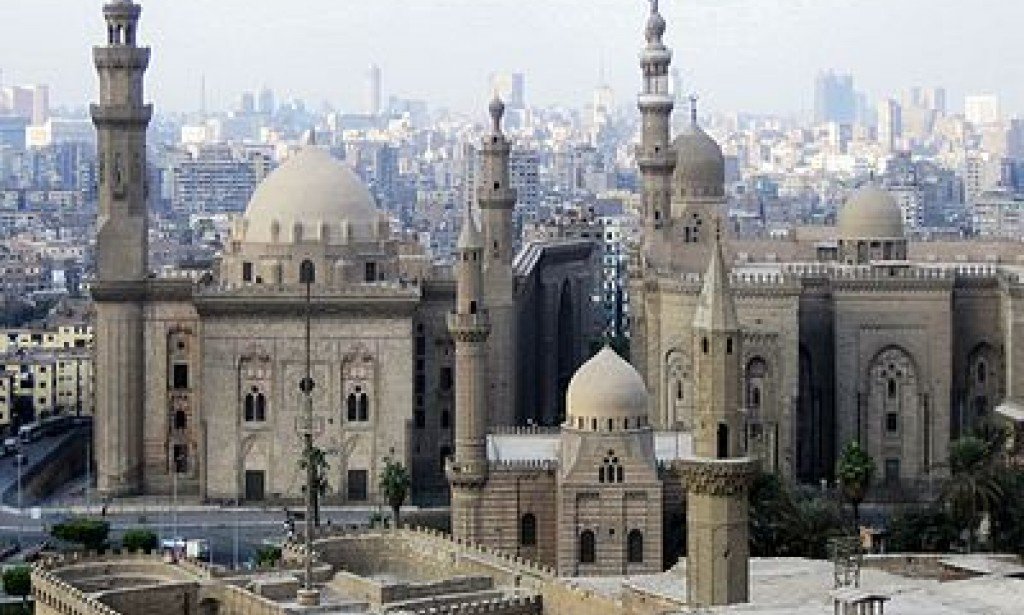 متي تم تأسيس مدينة القاهرة ولماذا سميت بهذا الاسم