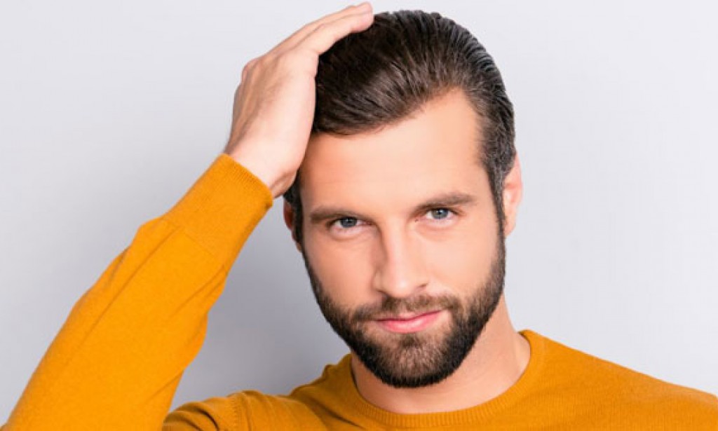 أفضل 9 نصائح لشعر صحي ولامع