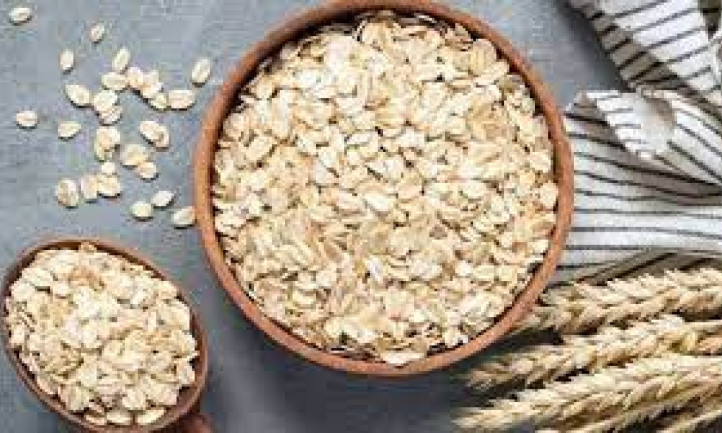 تناول الشوفان ليلًا يزيد الوزن