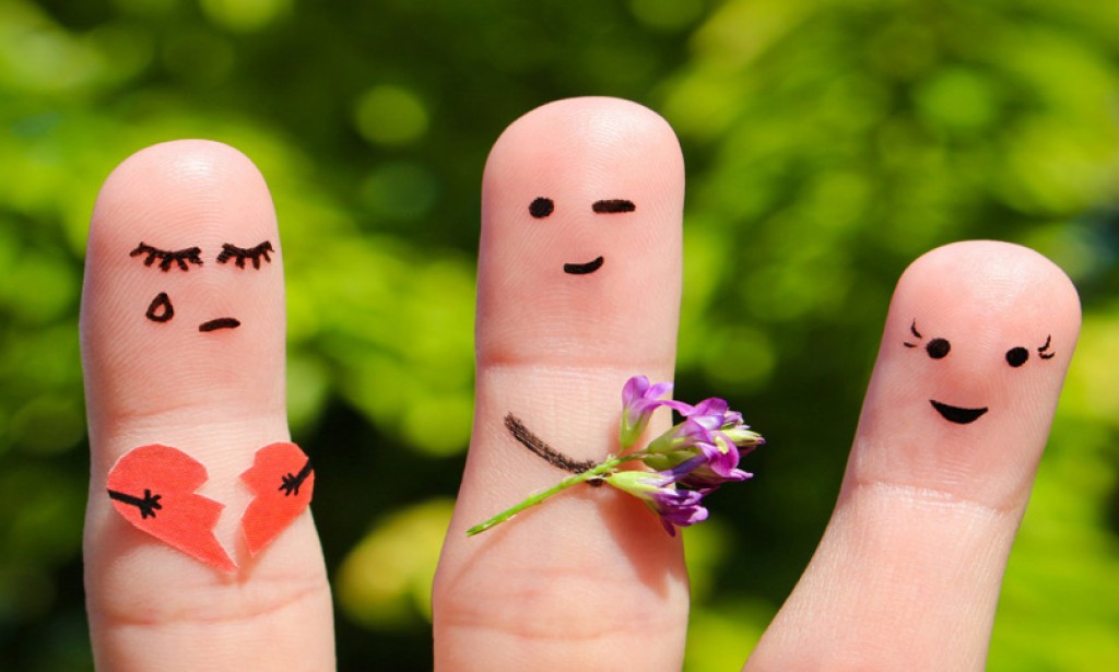 كيف تكتشف خيانة زوجتك والعلامات التي تدل على الخيانة