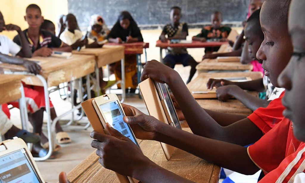 التكنولوجيا المدهشة التي تطورت في السنوات الأخيرة وكيف تؤثر على حياتنا