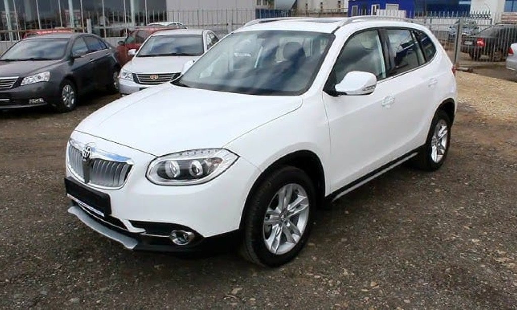 مواصفات ومميزات وعيوب سيارة بريليانس v5