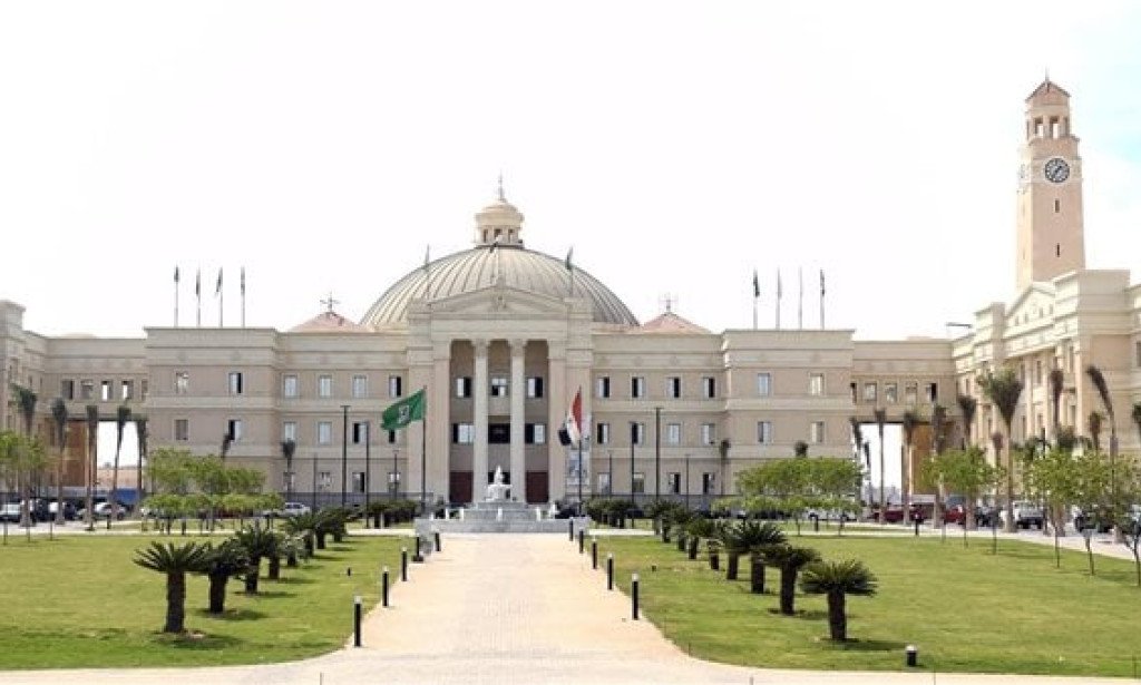 مصروفات جامعة القاهرة الأهلية 2025