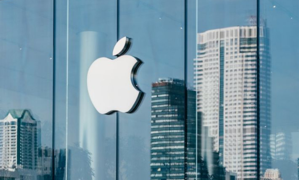 آبل تطلق "رعاية آبل الشاملة" وتوضح ما يجب أن يعرفه مستخدمو برنامج ترقية الآيفون